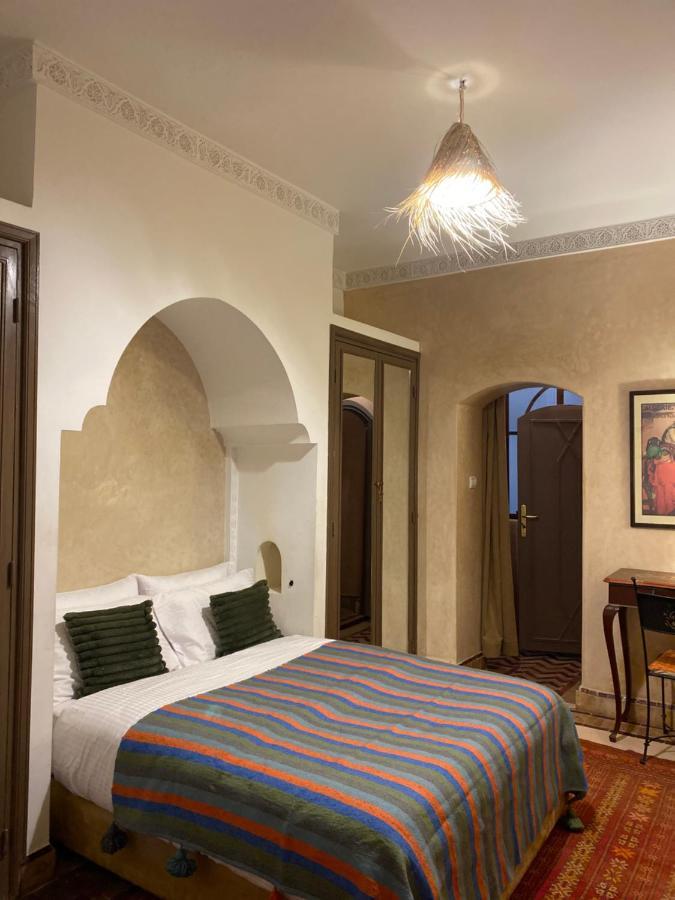 Riad Privatise Jusqu A 5 Personnes A 5 Minutes Place Jemma El Fna Loue Avec Menage Et Petit Dejeuner Compris Marrakesh Exterior foto