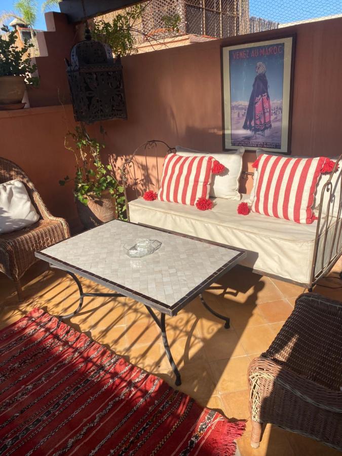 Riad Privatise Jusqu A 5 Personnes A 5 Minutes Place Jemma El Fna Loue Avec Menage Et Petit Dejeuner Compris Marrakesh Exterior foto